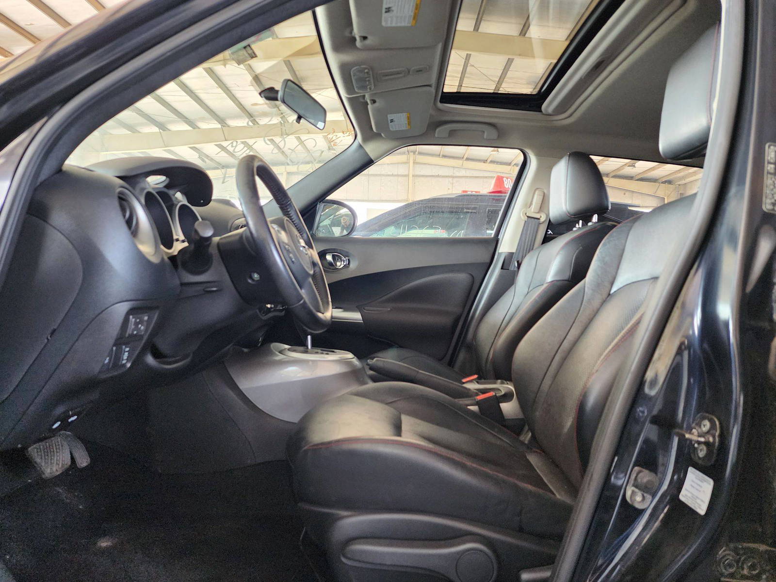 2011 NISSAN JUKE — 150918 Miles — Lot 59350104 — Souq - Marhaba Auctions Used Cars - Image 9