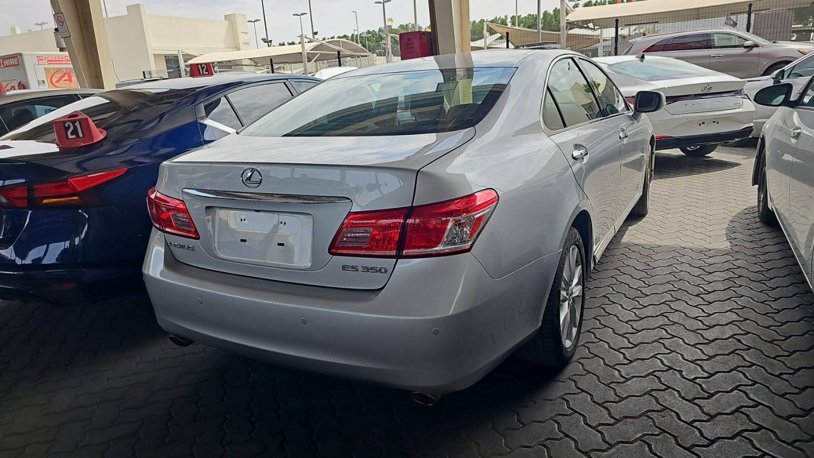 LEXUS ES 350 2010 - Marhaba Auction Used Cars - Image 11