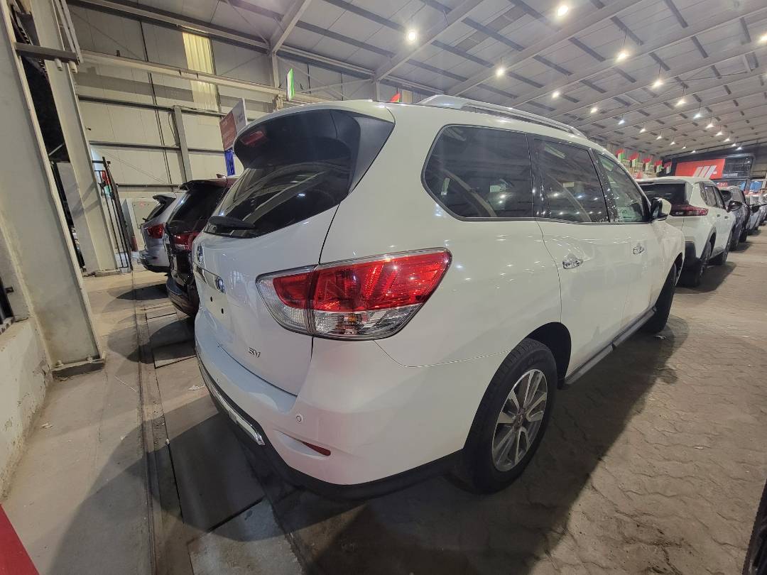 2013 NISSAN PATHFINDER — 158594 Miles — Lot C639600 — Main - Marhaba Auctions Used Cars - Image 4