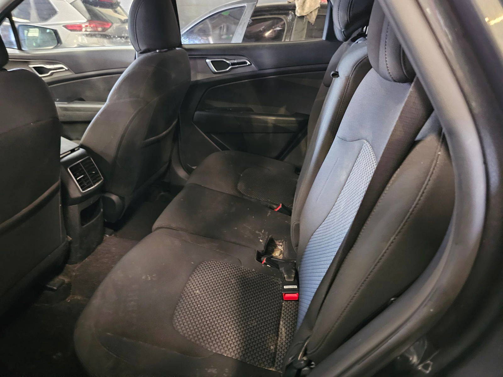 KIA SPORTAGE 2023 - Marhaba Auction Used Cars - Image 8