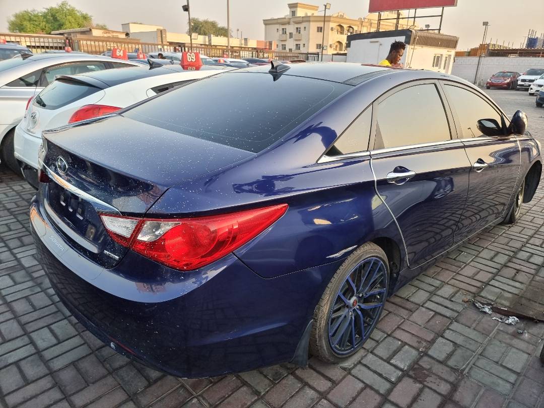 2013 HYUNDAI SONATA — 157215 Miles — Lot 630747 — Ind. 12 - Marhaba Auctions Used Cars - Image 4