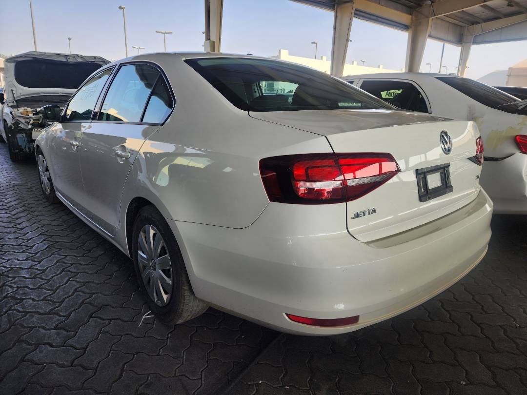 2016 VOLKSWAGEN JETTA — 127169 Miles — Lot 43942984 — Souq - Marhaba Auctions Used Cars - Image 10