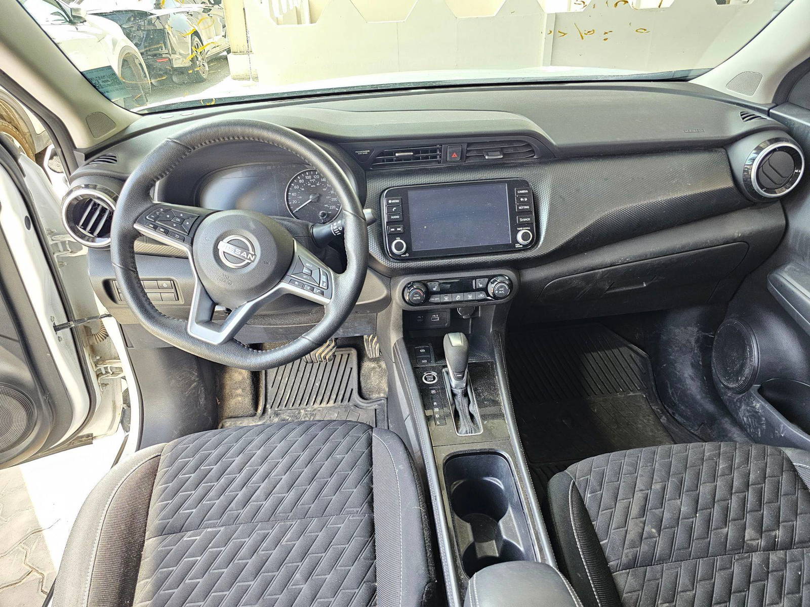 2022 NISSAN KICKS — 43769 KM — Lot 20178336 — Main - Marhaba Auctions Used Cars - Image 6