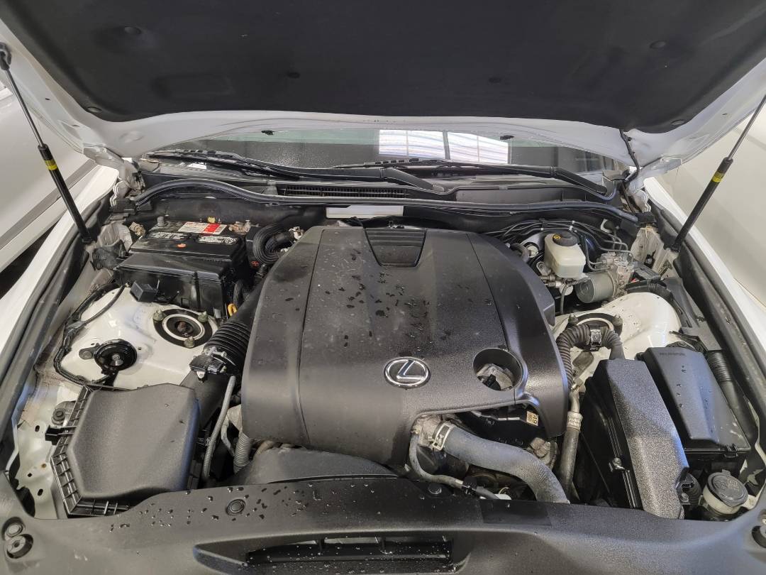 2014 LEXUS IS 250 — 111755 Miles — Lot 5006341 — Main - Marhaba Auctions Used Cars - Image 12