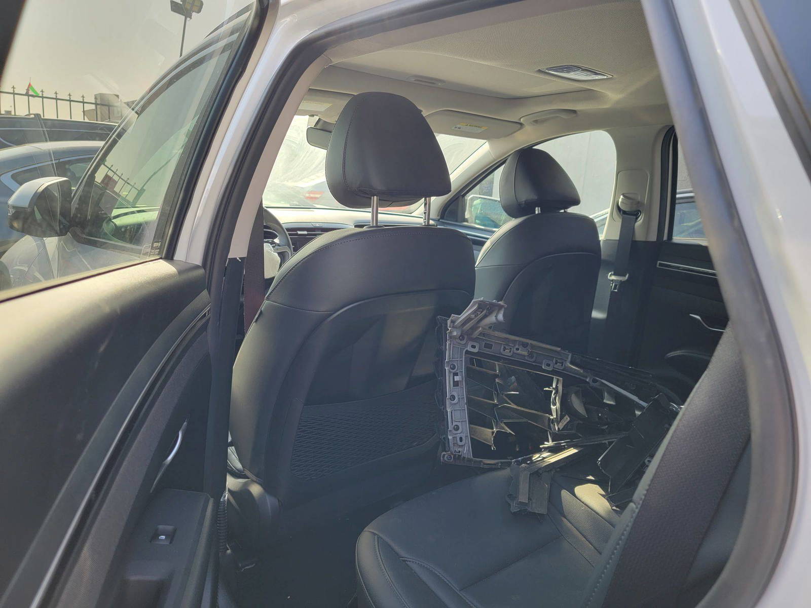 HYUNDAI TUCSON 2023 - Marhaba Auction Used Cars - Image 7