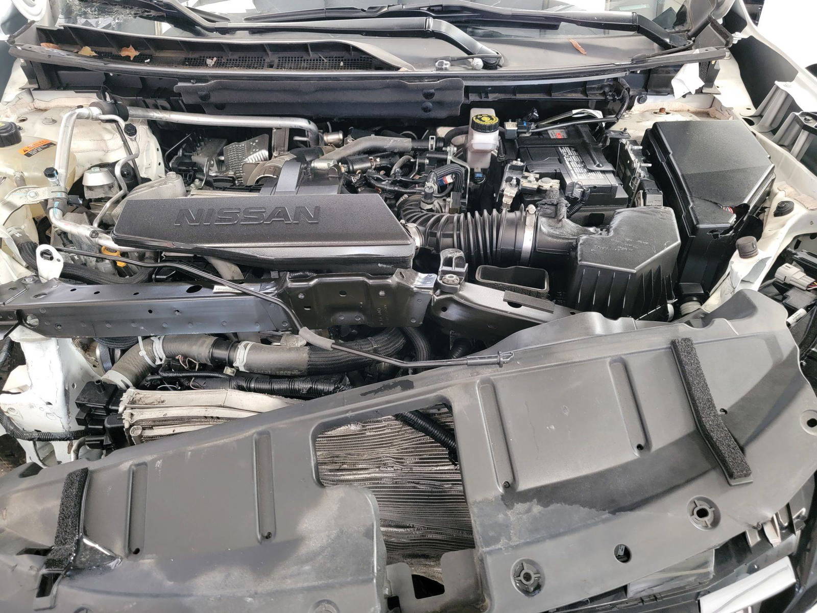 NISSAN ROGUE 2024 - Marhaba Auction Used Cars - Image 10