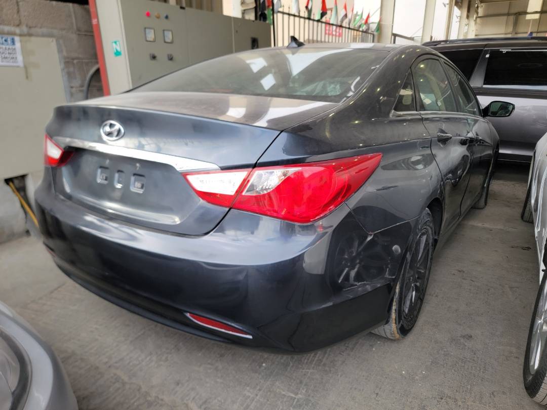 2012 HYUNDAI SONATA — 157963 Miles — Lot 676191 — Main - Marhaba Auctions Used Cars - Image 3