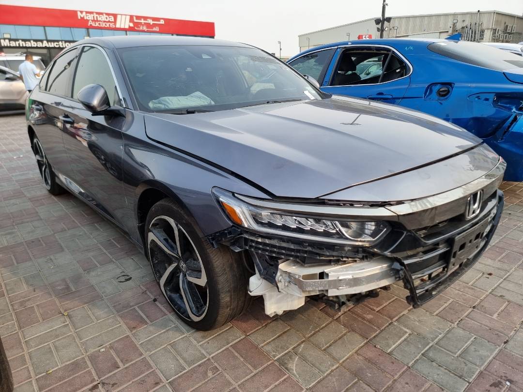 2020 HONDA ACCORD — 53921 Miles — Lot 5682586 — Ind. 12 - Marhaba Auctions Used Cars - Image 4
