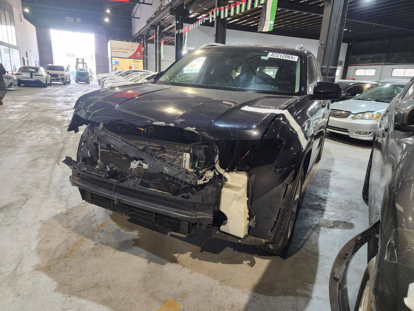 2019 VOLKSWAGEN ATLAS — 118509 Miles — Lot 82212065 — Al Quoz - Marhaba Auctions Used Cars - Image 6