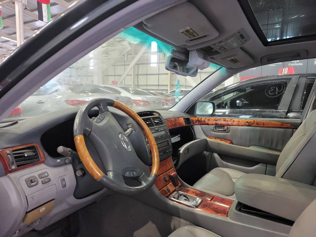 2004 LEXUS LS 430 — 248121 Miles — Lot 40127350 — Main - Marhaba Auctions Used Cars - Image 10
