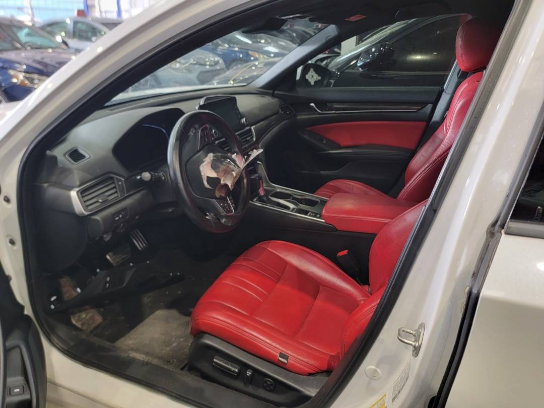 2018 HONDA ACCORD — 83223 Miles — Lot 35JA211763 — Main - Marhaba Auctions Used Cars - Image 8