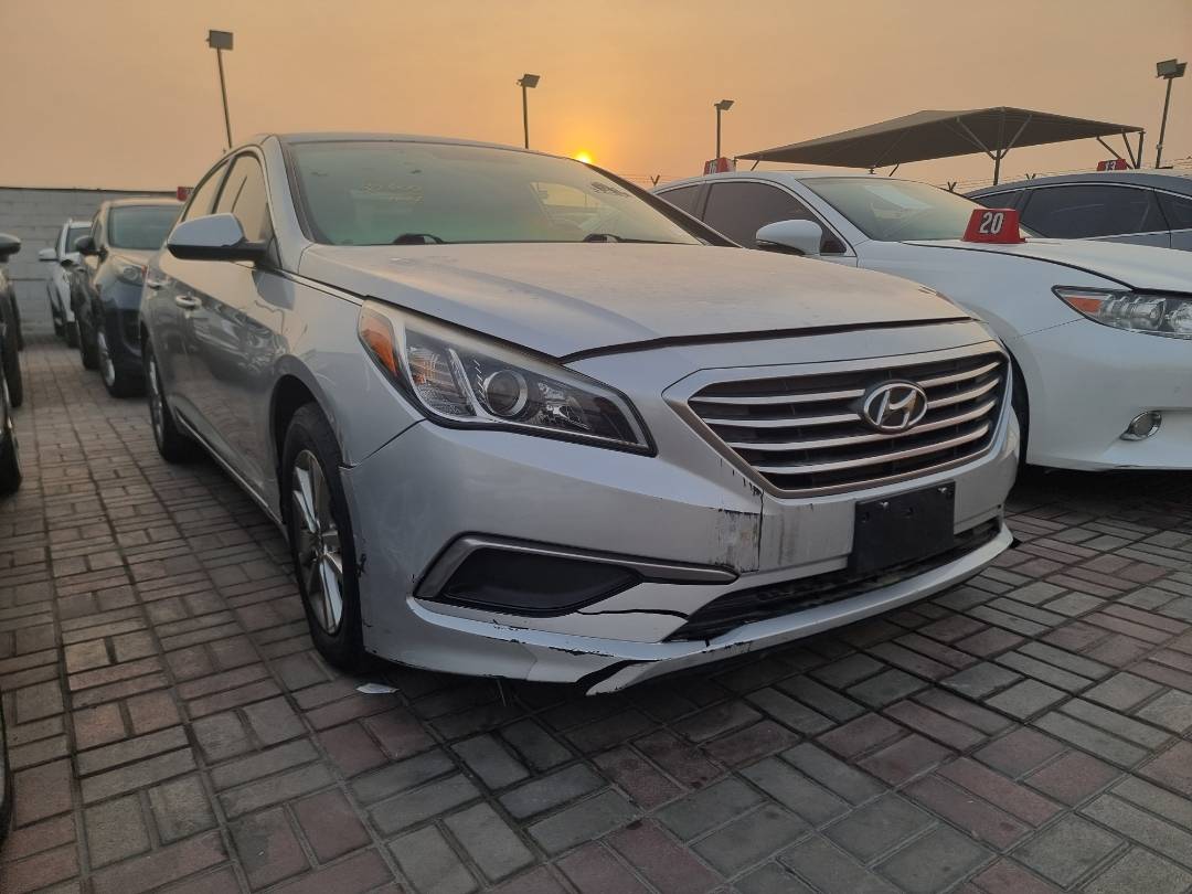 2017 HYUNDAI SONATA — 151525 Miles — Lot 504698 — Ind. 12 - Marhaba Auctions Used Cars - Image 4