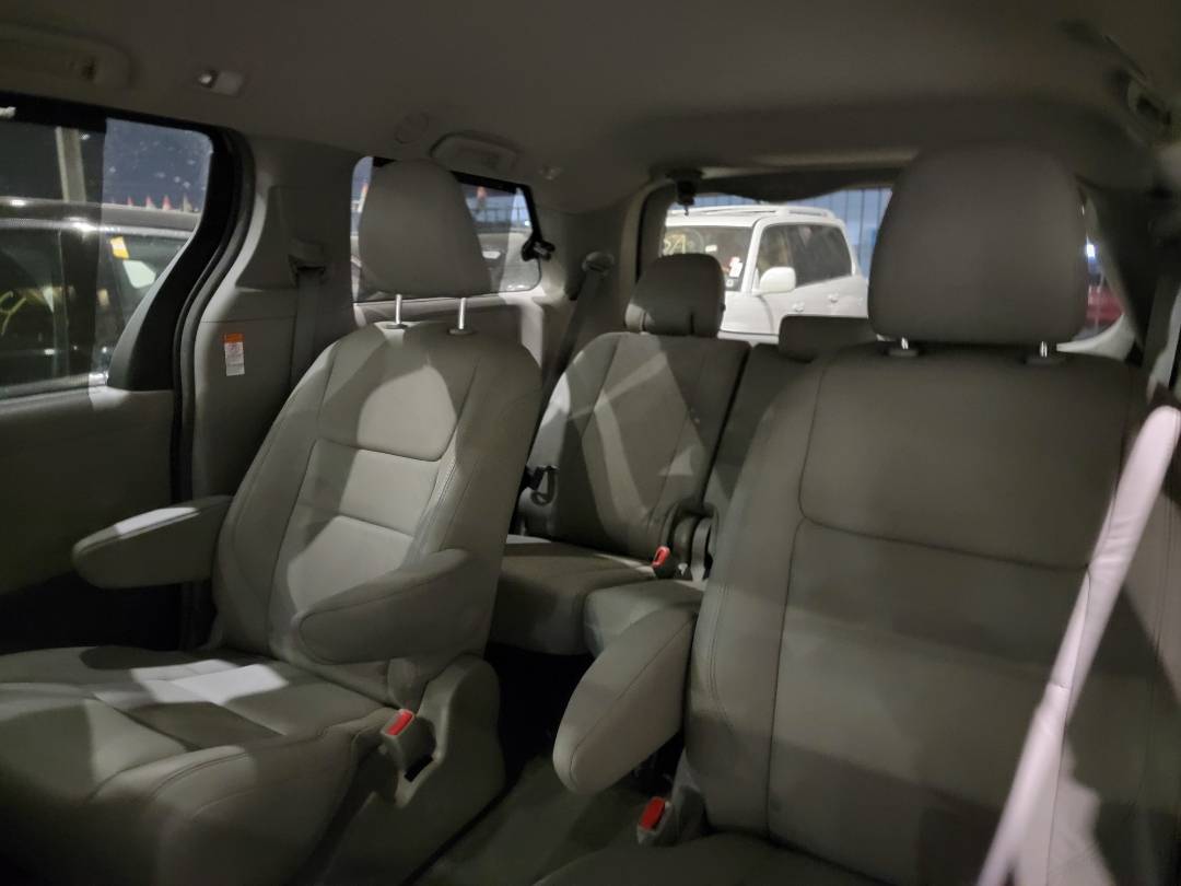2017 TOYOTA SIENNA — 181422 Miles — Lot 1HS166081 — Main - Marhaba Auctions Used Cars - Image 10