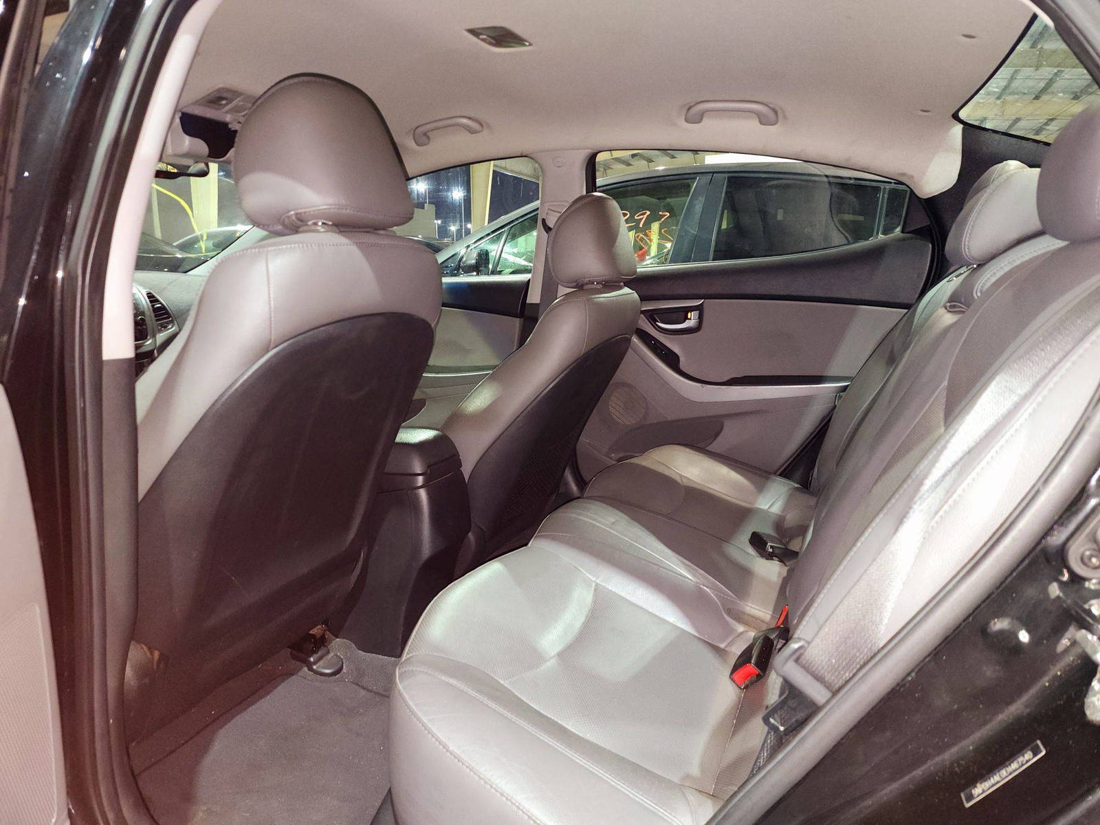 2014 HYUNDAI ELANTRA — 243295 Miles — Lot EH467540 — Souq - Marhaba Auctions Used Cars - Image 6