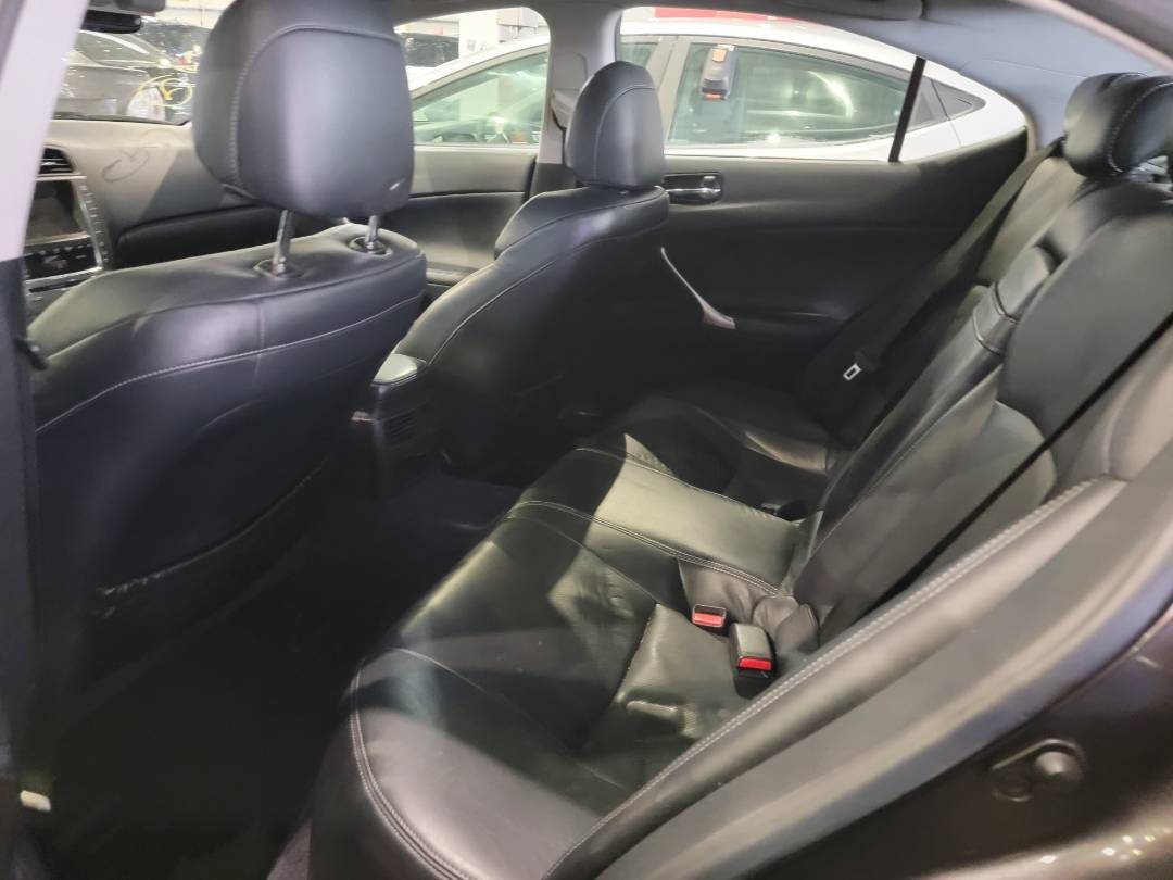 2010 LEXUS IS 250 — 139582 Miles — Lot 2032691 — Main - Marhaba Auctions Used Cars - Image 6