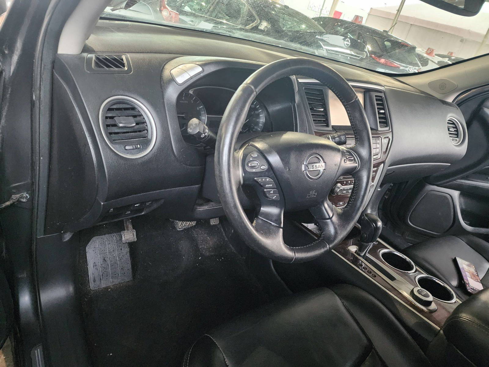 2014 NISSAN PATHFINDER — 174907 Miles — Lot 65474943 - Marhaba Auctions Used Cars - Image 4
