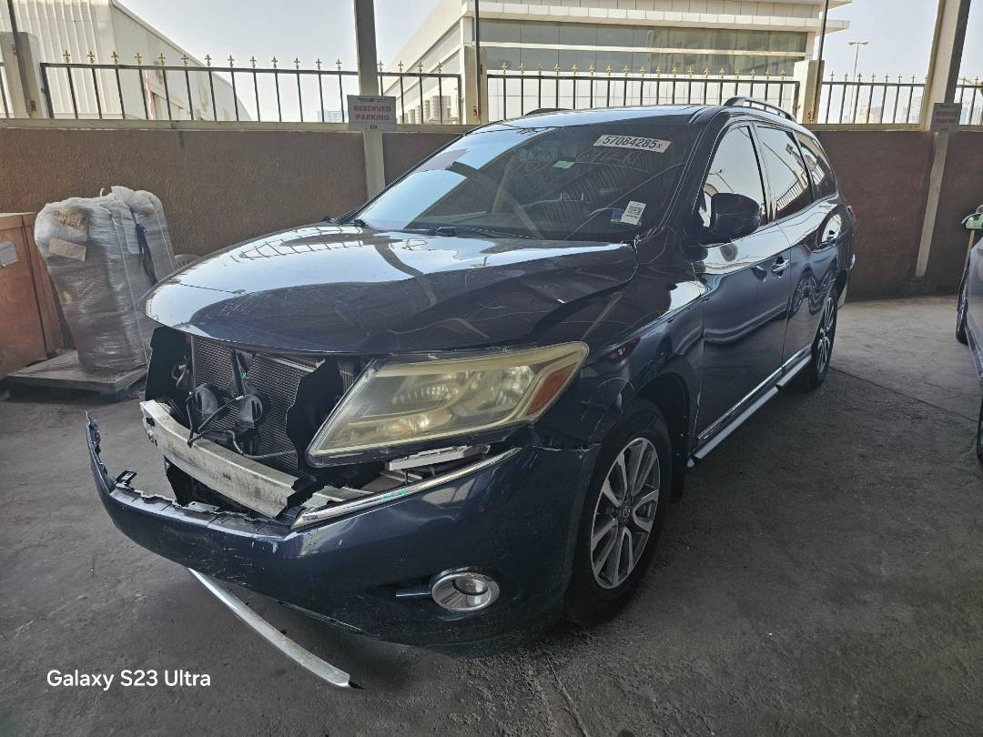 2013 NISSAN PATHFINDER — 184780 Miles — Lot 641210 — Main - Marhaba Auctions Used Cars - Image 3