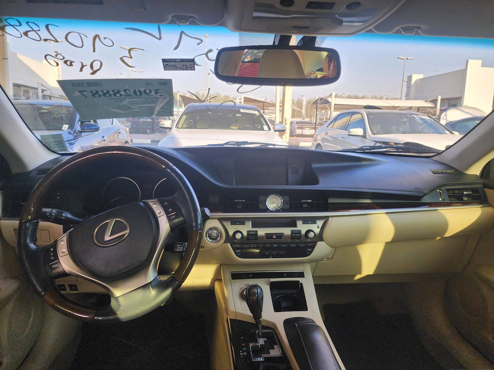 2013 LEXUS ES 350 — 121457 Miles — Lot 39028887 — Souq - Marhaba Auctions Used Cars - Image 7