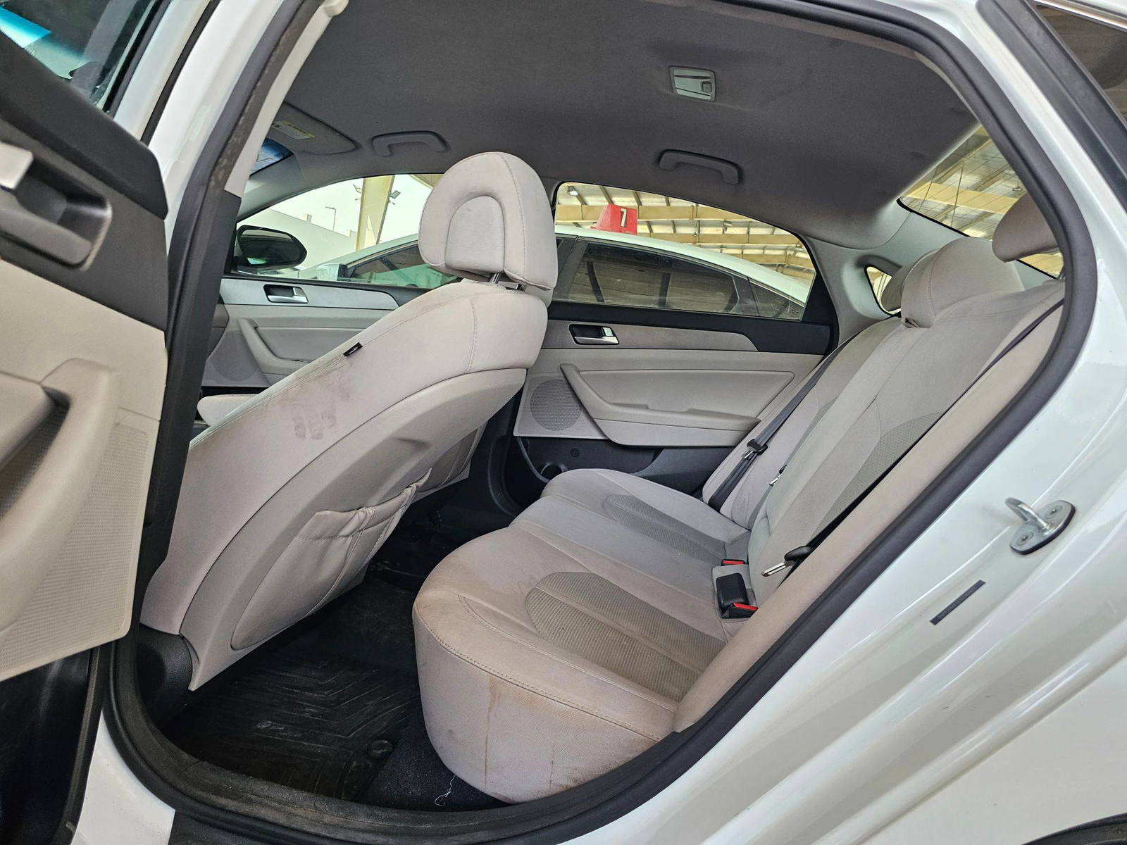 HYUNDAI SONATA 2015 - Marhaba Auction Used Cars - Image 6