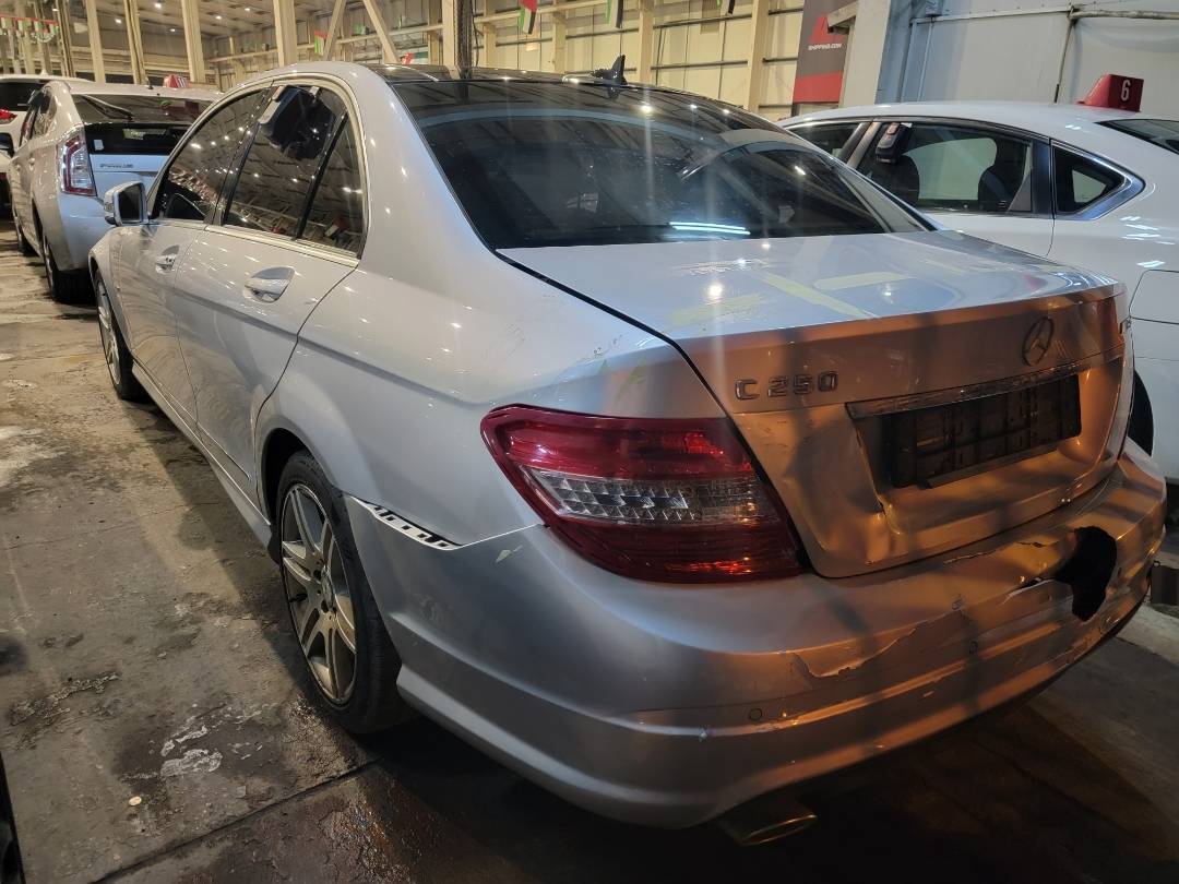 2010 MERCEDES BENZ C-250 — 212281 KM — Lot 387879 — Main - Marhaba Auctions Used Cars - Image 5