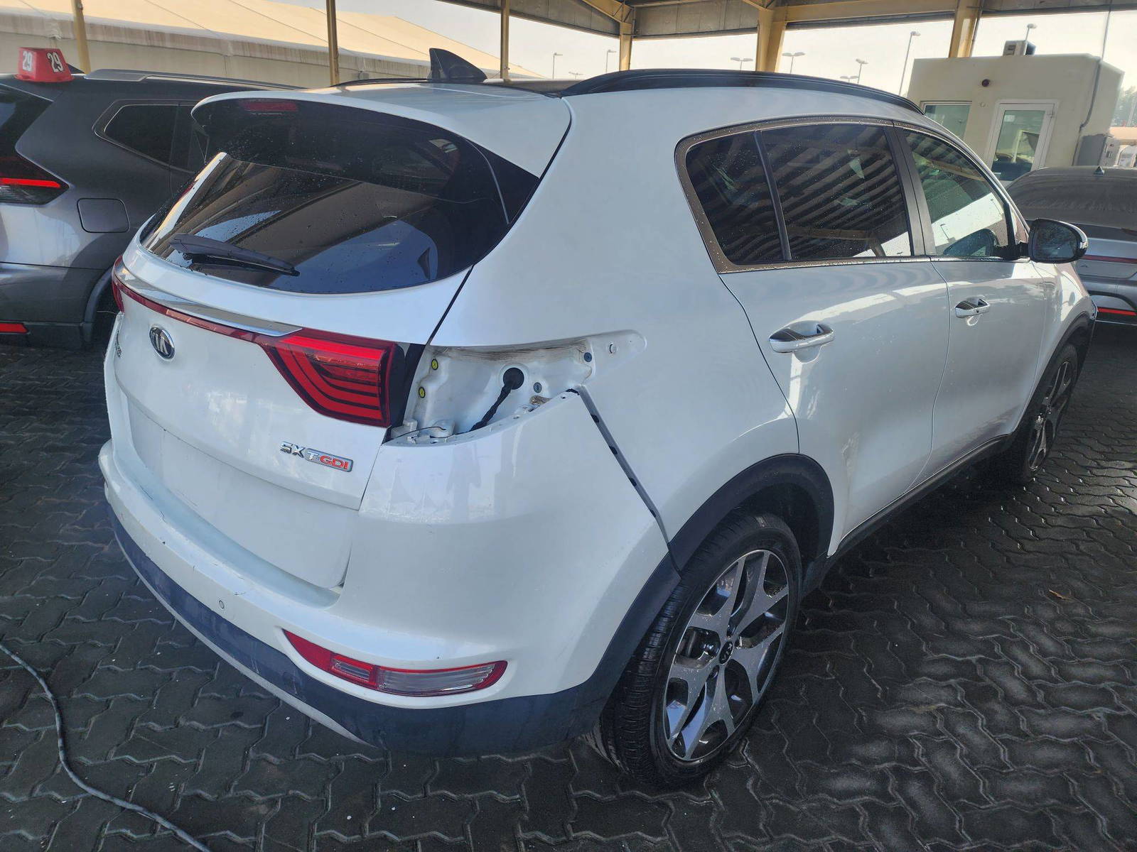 2018 KIA SPORTAGE — 47491 Miles — Lot J7423510 - Marhaba Auctions Used Cars - Image 3