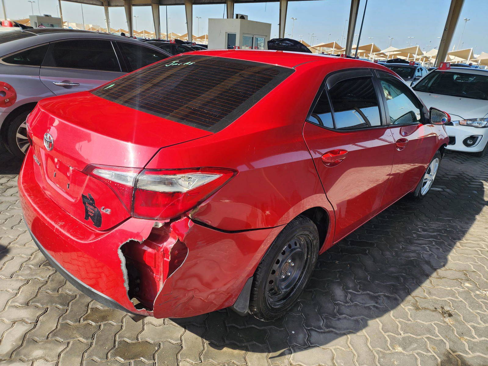 2016 TOYOTA COROLLA — 328445 KM — Lot 27887 - Marhaba Auctions Used Cars - Image 4