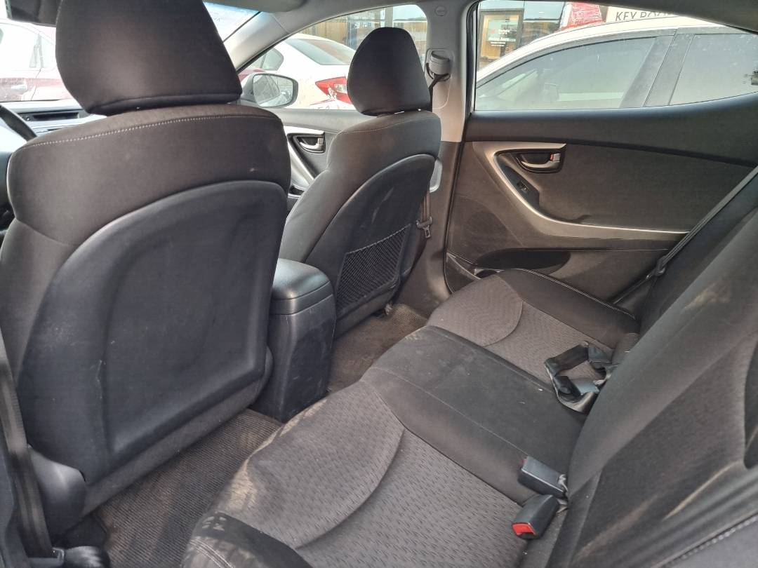 HYUNDAI AVANTE 2011 - Marhaba Auction Used Cars - Image 6