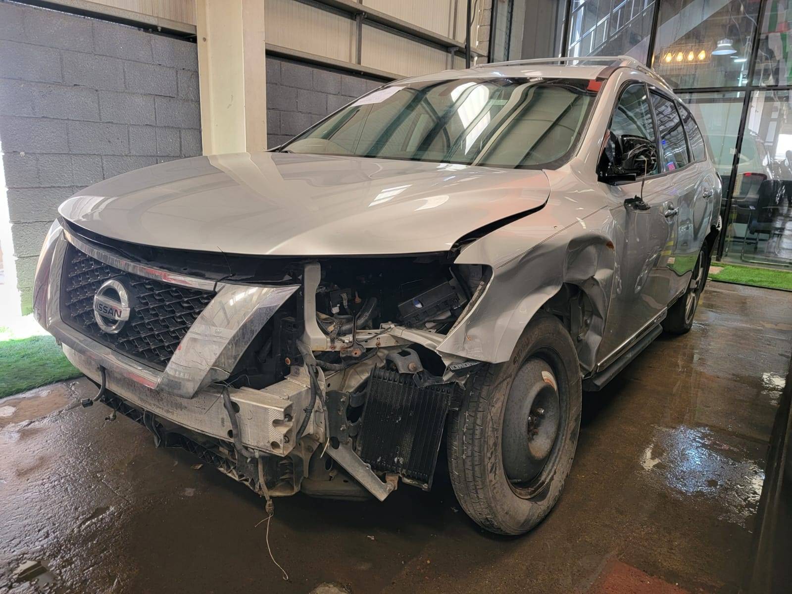 2015 NISSAN PATHFINDER — 181150 Miles — Lot 5FC616265 — Main - Marhaba Auctions Used Cars - Image 4