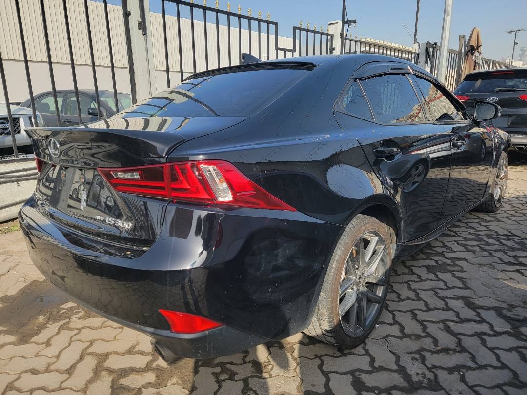 2016 LEXUS IS 300 — 135138 Miles — Lot 5010517 - Marhaba Auctions Used Cars - Image 3