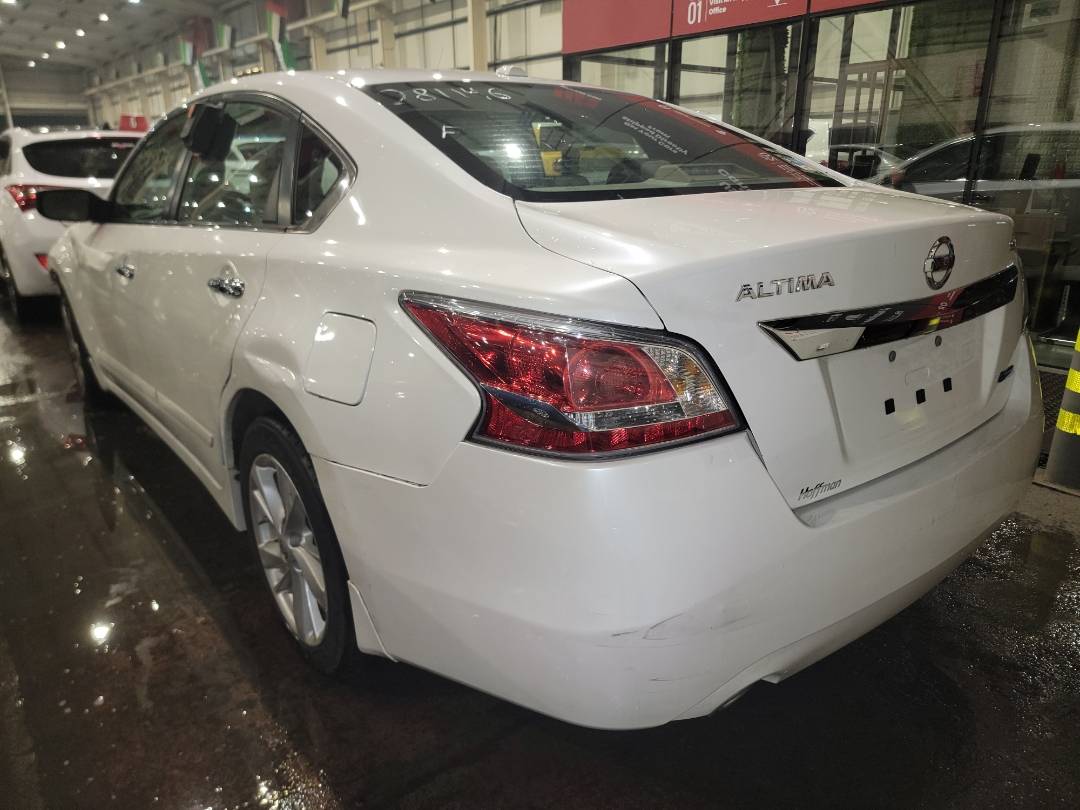2014 NISSAN ALTIMA — 142807 Miles — Lot 73913873 - Marhaba Auctions Used Cars - Image 3