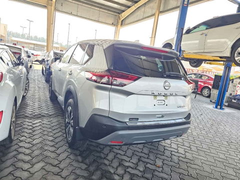 NISSAN ROGUE