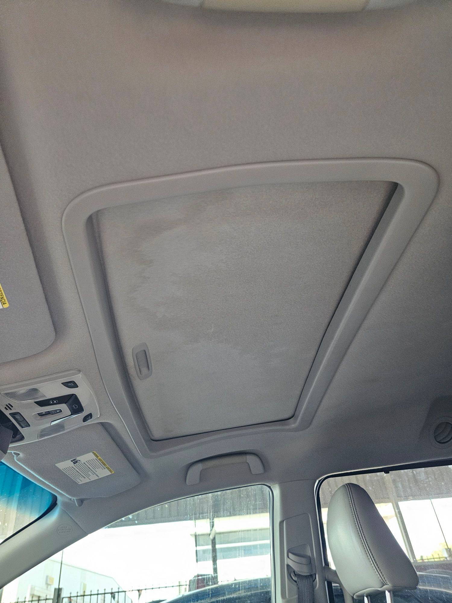 TOYOTA SIENNA 2011 - Marhaba Auction Used Cars - Image 11