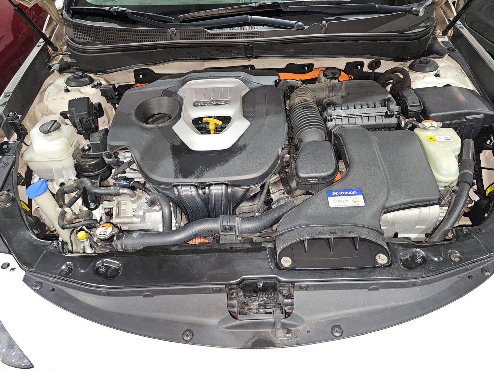 2012 HYUNDAI SONATA — 221460 KM — Lot 022376 — Souq - Marhaba Auctions Used Cars - Image 12