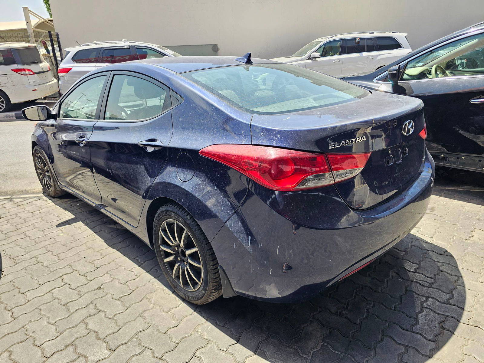 2012 HYUNDAI ELANTRA — Lot 8CH094146 — Souq - Marhaba Auctions Used Cars - Image 4
