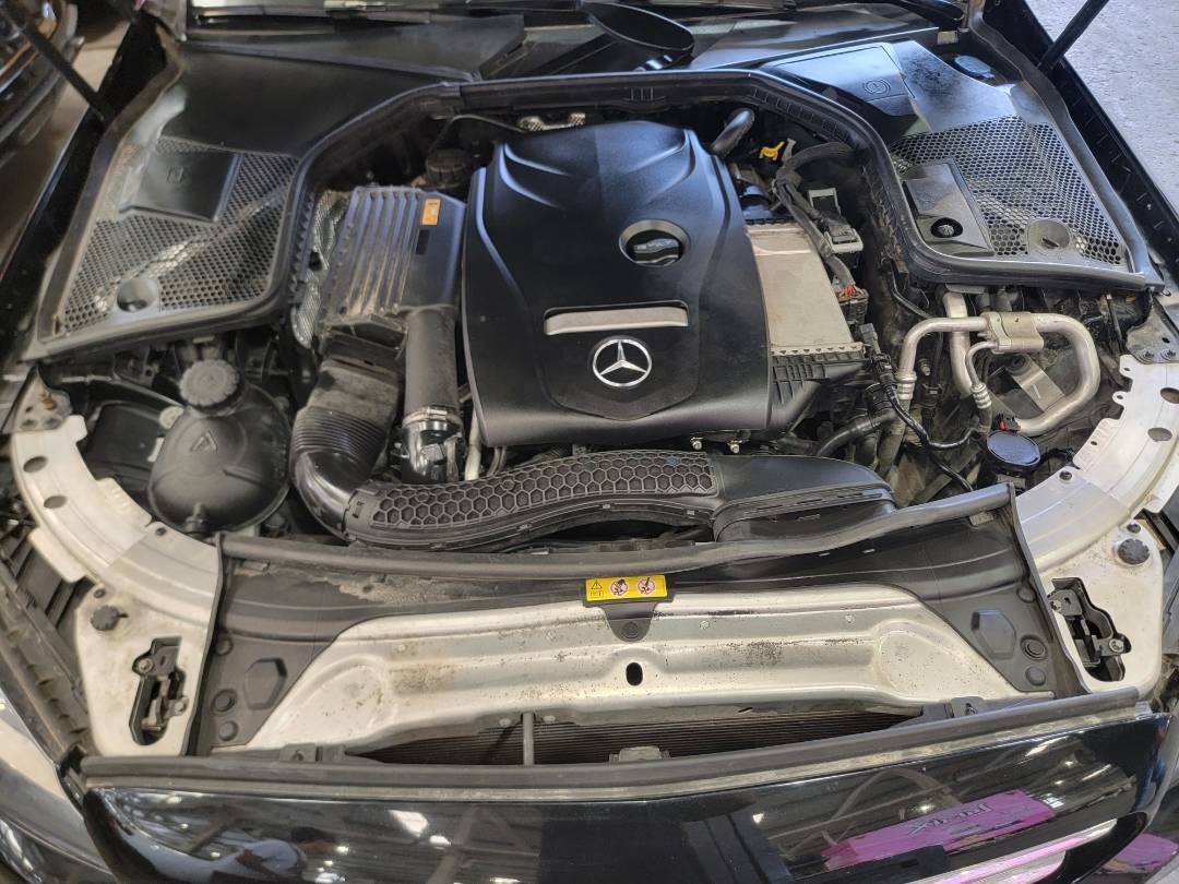 2017 MERCEDES BENZ C300 — 129998 Miles — Lot U179395 — Main - Marhaba Auctions Used Cars - Image 12