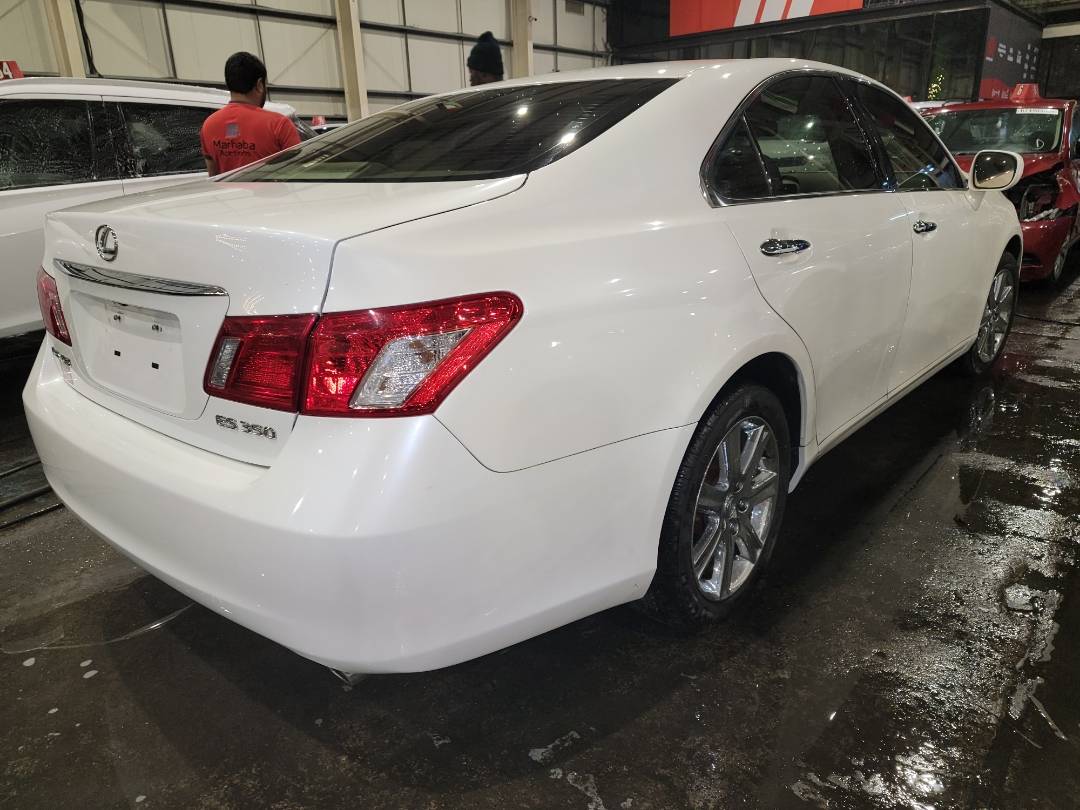 2007 LEXUS ES 350 — 236408 Miles — Lot 62704583 - Marhaba Auctions Used Cars - Image 3