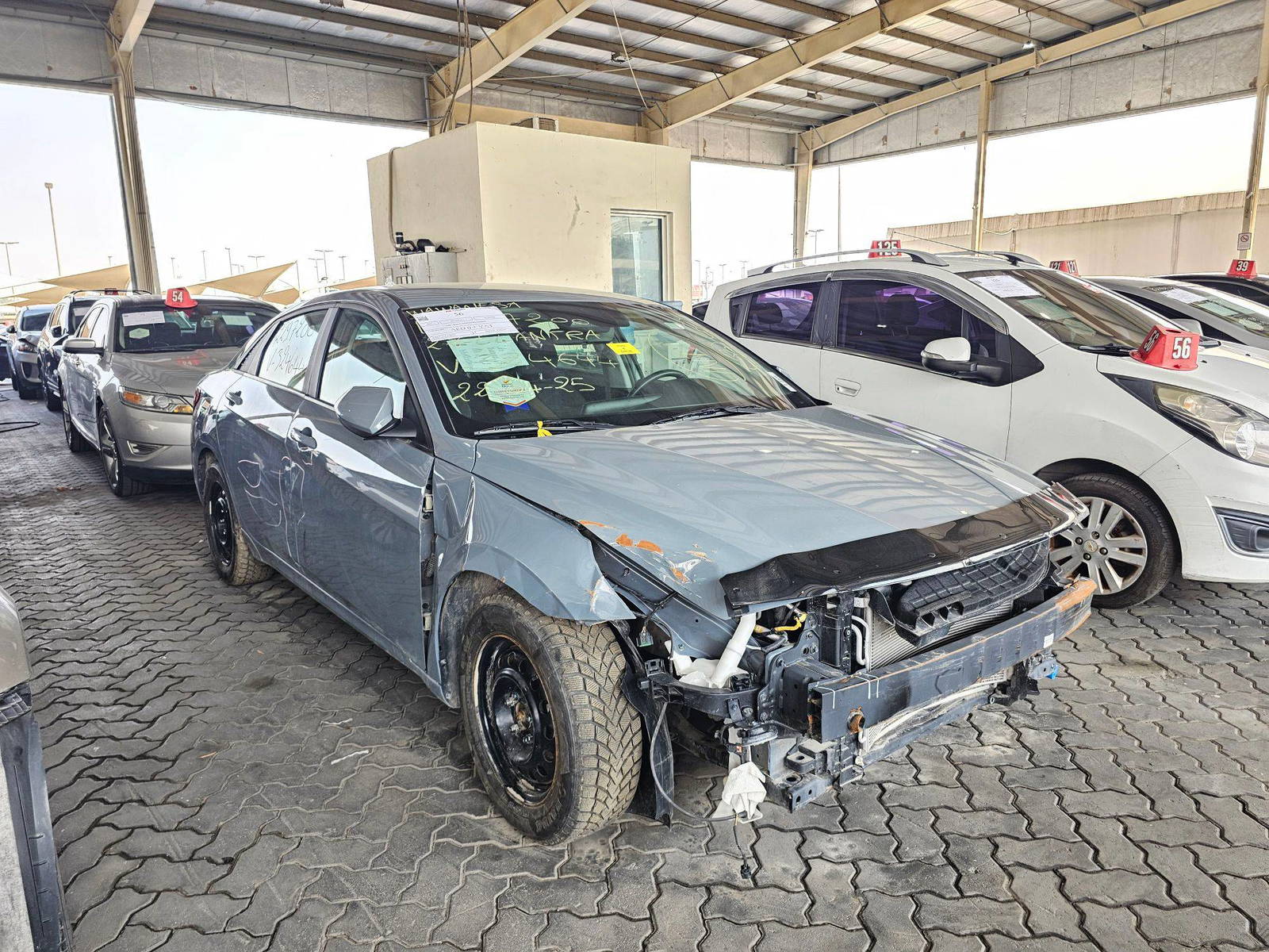 2022 HYUNDAI ELANTRA — 45300 KM — Lot 12297200X — Souq - Marhaba Auctions Used Cars - Image 4