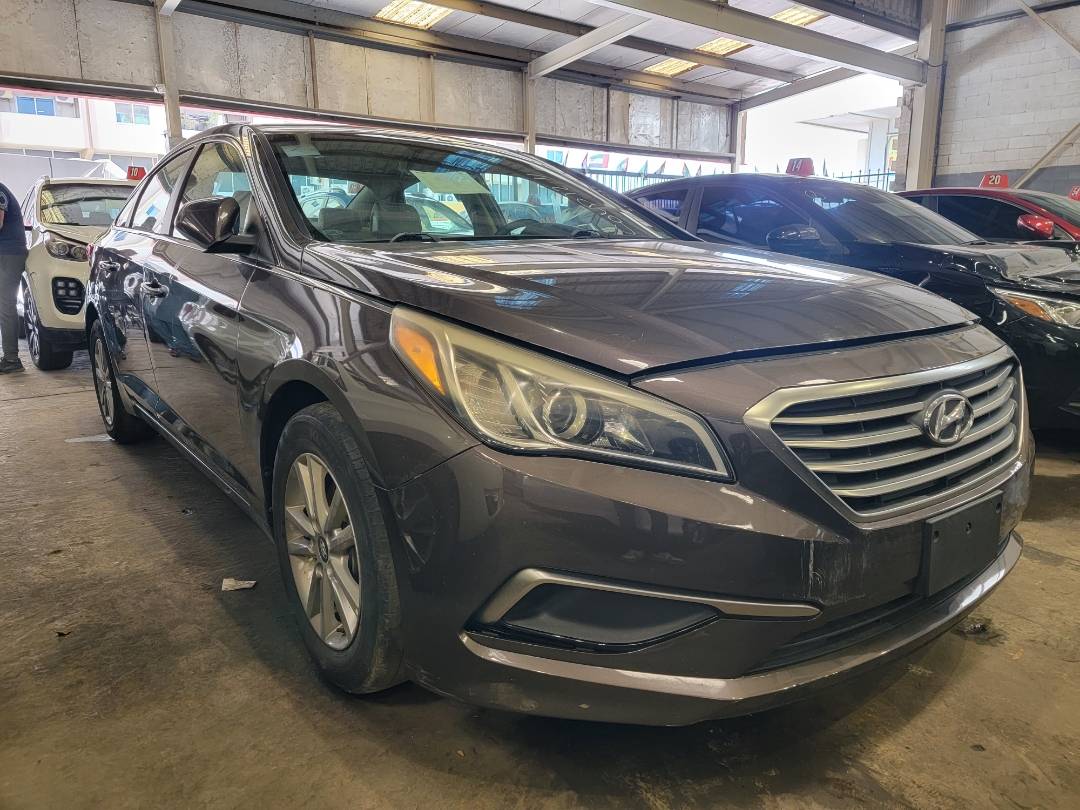 2017 HYUNDAI SONATA — 151546 Miles — Lot 240518 — Main - Marhaba Auctions Used Cars - Image 4