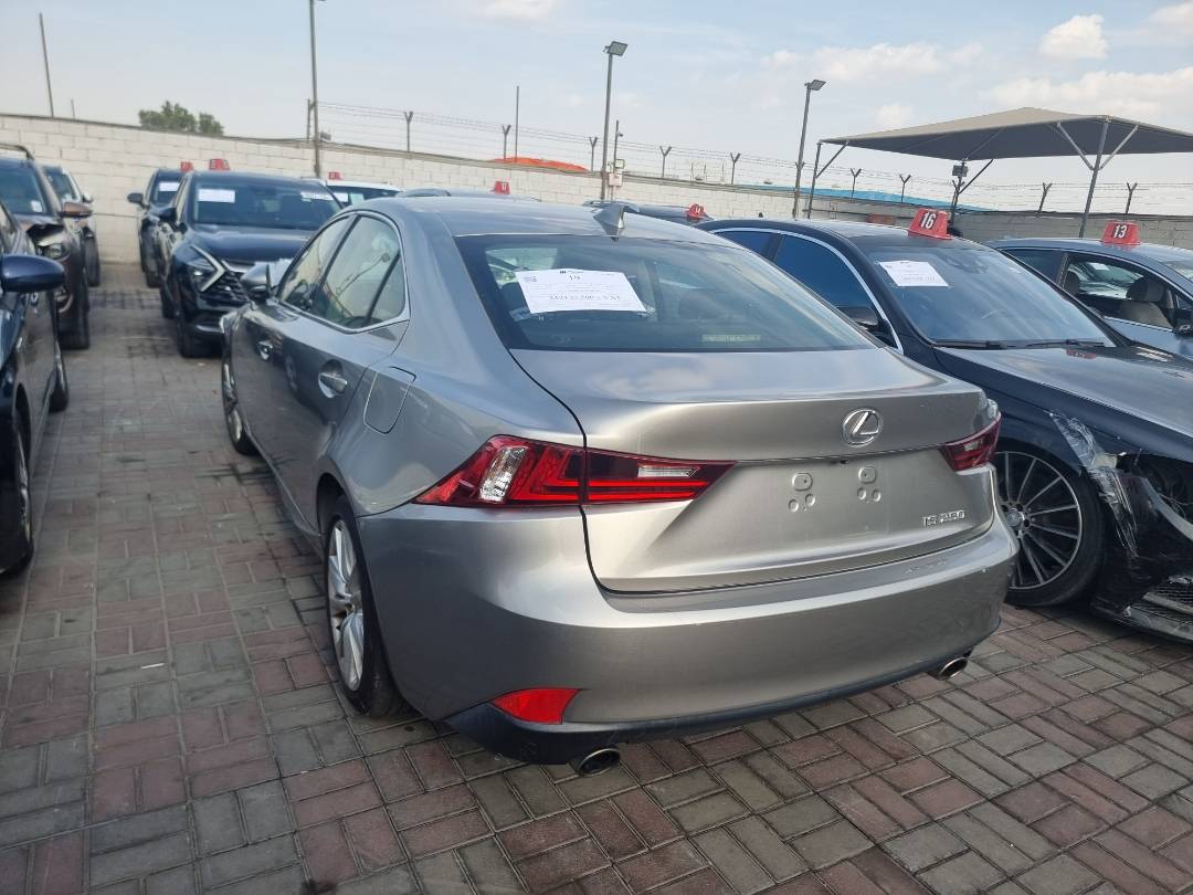 LEXUS IS 250 2015 - Marhaba Auction Used Cars - Image 3