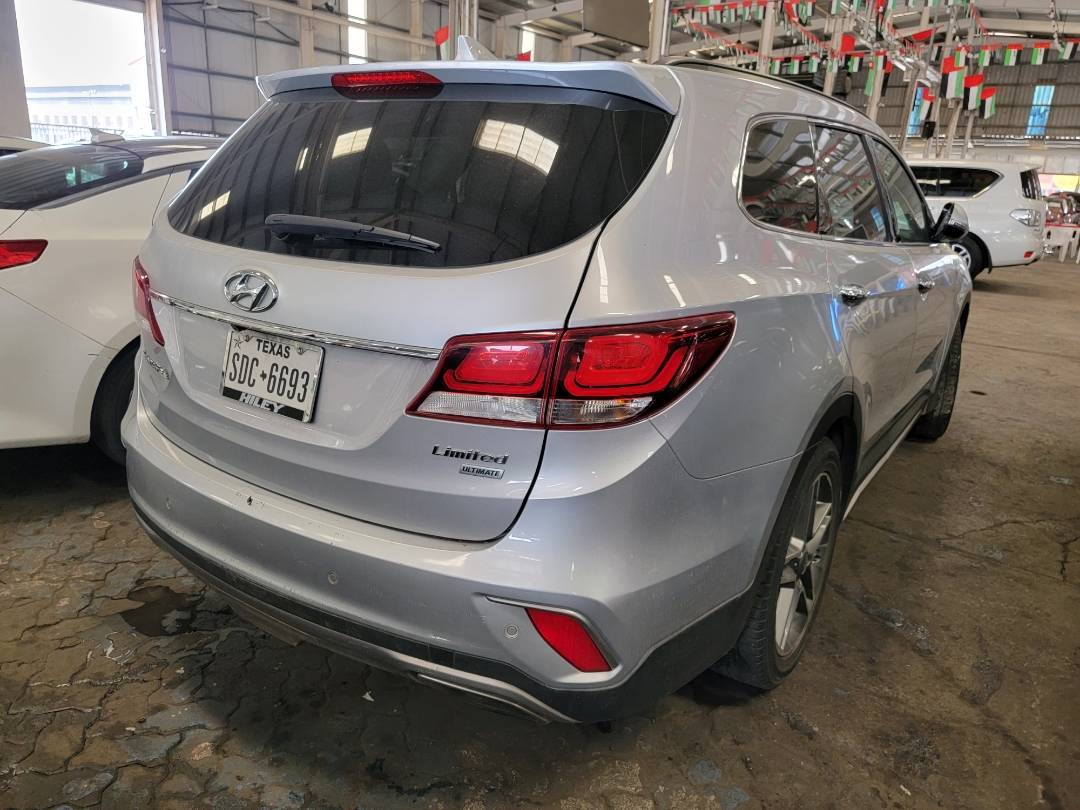 2018 HYUNDAI SANTA FE — 147578 Miles — Lot U293988 — Main - Marhaba Auctions Used Cars - Image 4