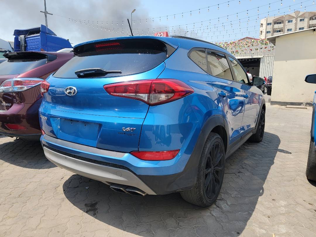 2017 HYUNDAI TUCSON — 112639 Miles — Lot 4HU467080 — Main - Marhaba Auctions Used Cars - Image 3