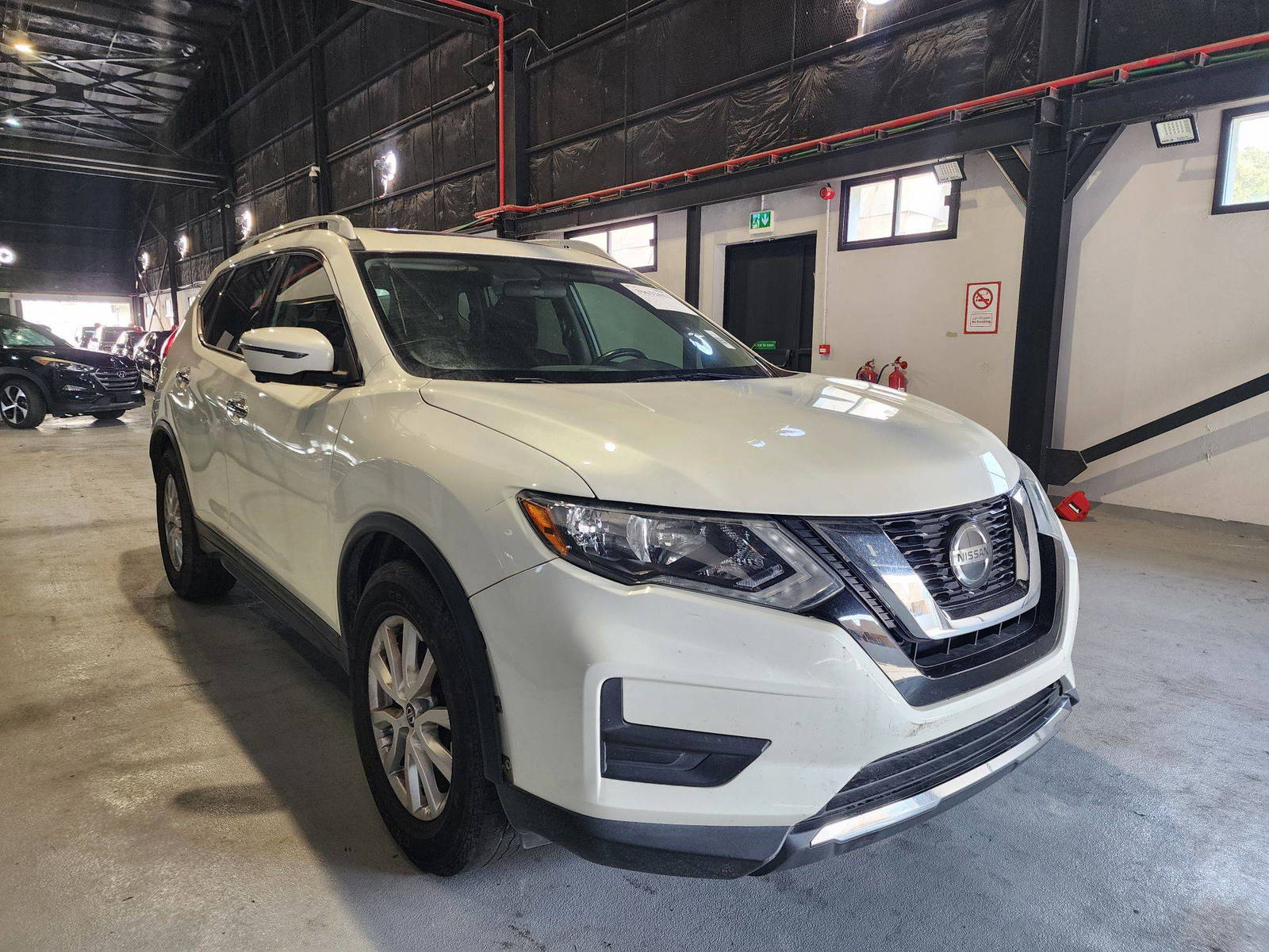 2018 NISSAN ROGUE — 114394 Miles — Lot 58766 — Al Quoz - Marhaba Auctions Used Cars - Image 3