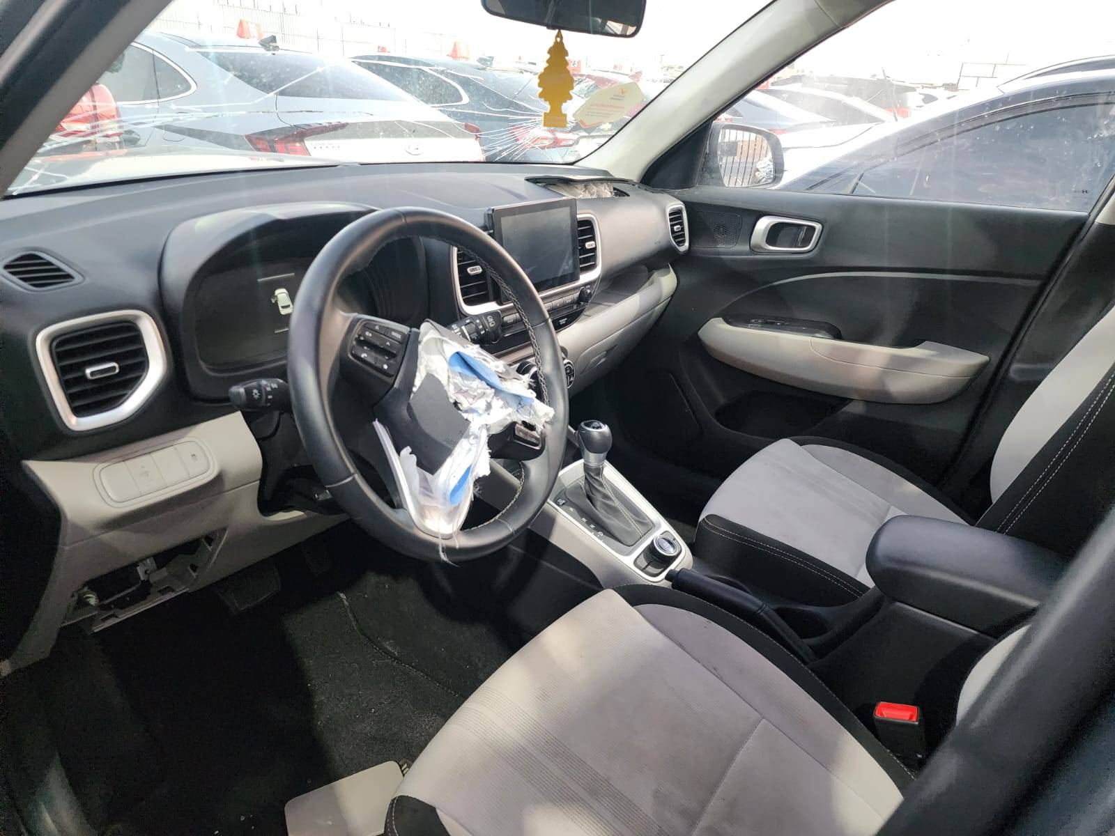 HYUNDAI VENUE SEL 2023 - Marhaba Auction Used Cars - Image 8