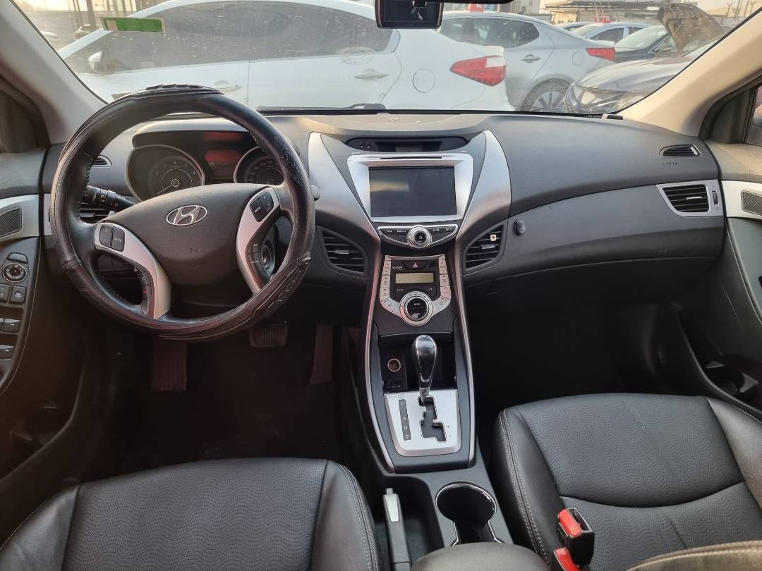 2012 HYUNDAI AVANTE — 128794 KM — Lot 125478 — Ind. 12 - Marhaba Auctions Used Cars - Image 7