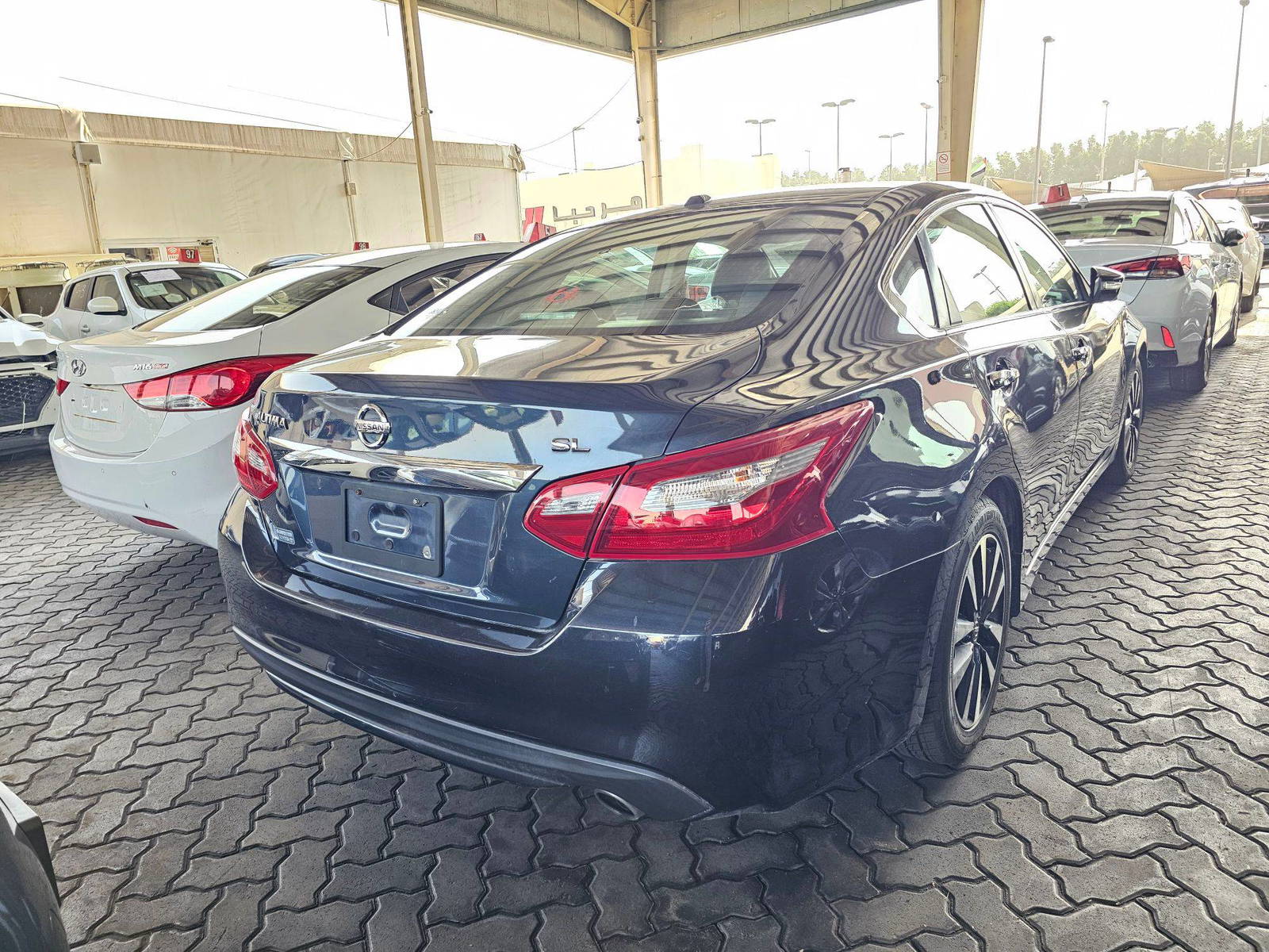 2018 NISSAN ALTIMA — 191534 Miles — Lot PXJC122377 — Souq - Marhaba Auctions Used Cars - Image 4