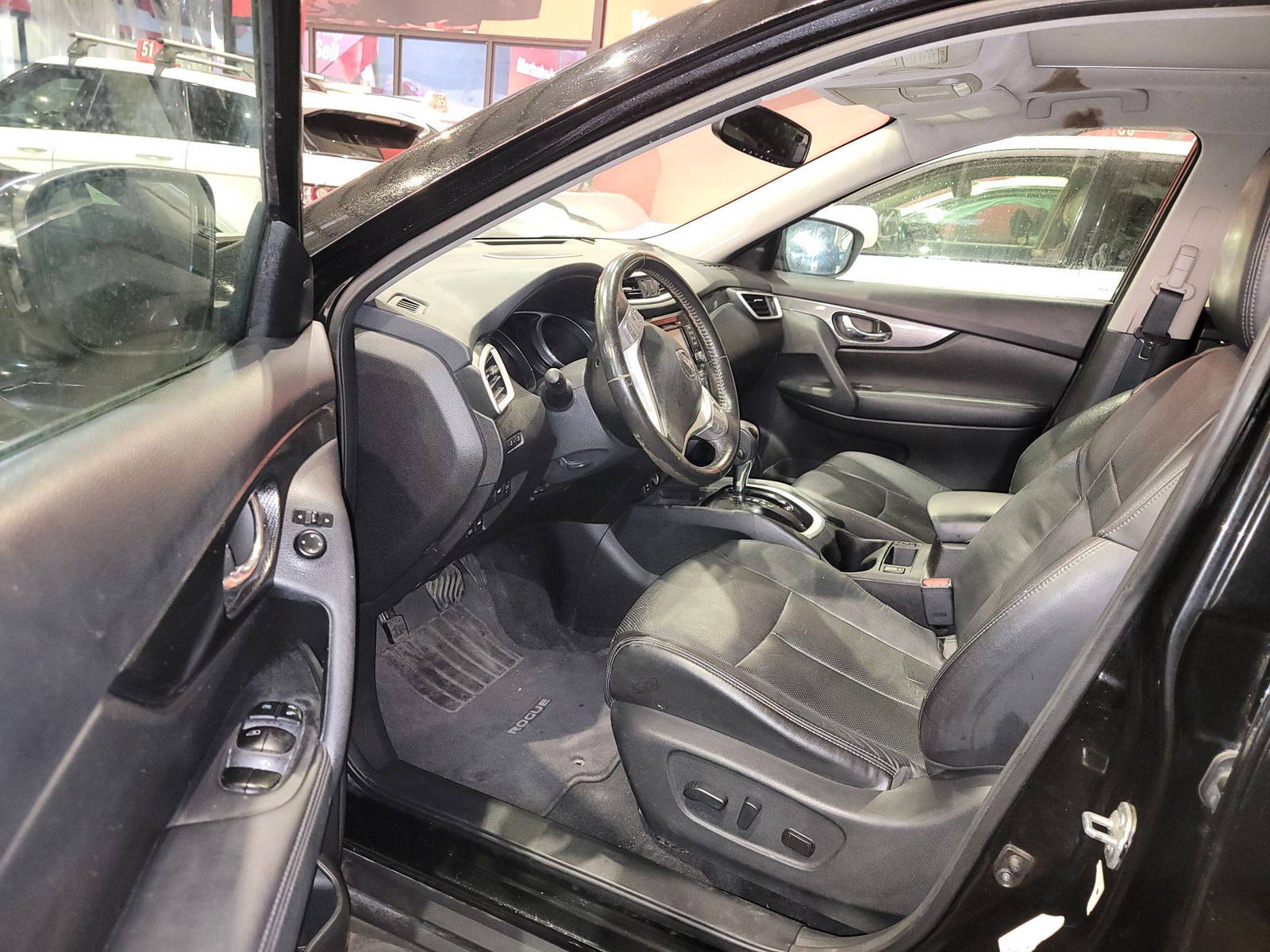 NISSAN ROGUE 2015 - Marhaba Auction Used Cars - Image 9