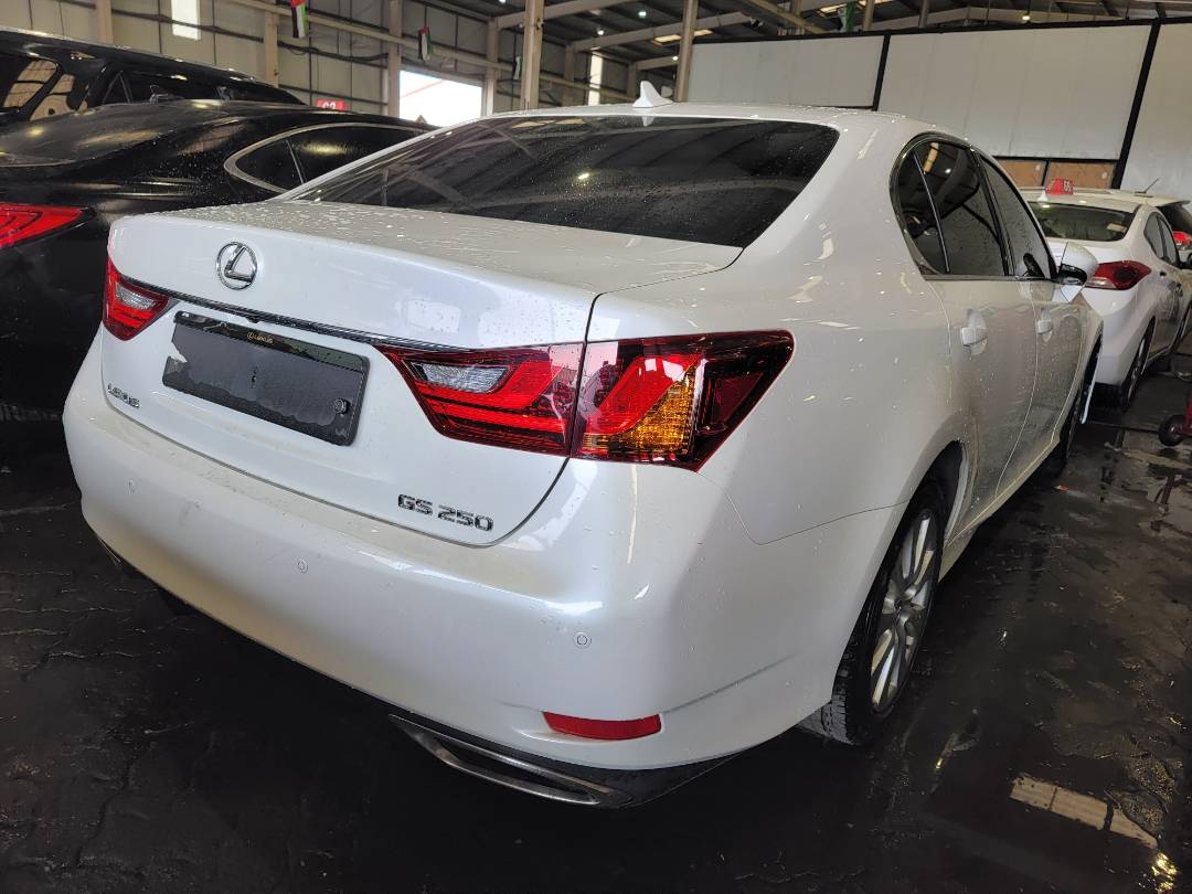2013 LEXUS GS 250 — 140748 KM — Lot 000796 — Main - Marhaba Auctions Used Cars - Image 3
