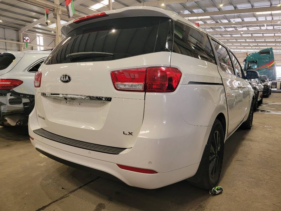 2016 KIA SEDONA — 164991 Miles — Lot 90009 — Main - Marhaba Auctions Used Cars - Image 3