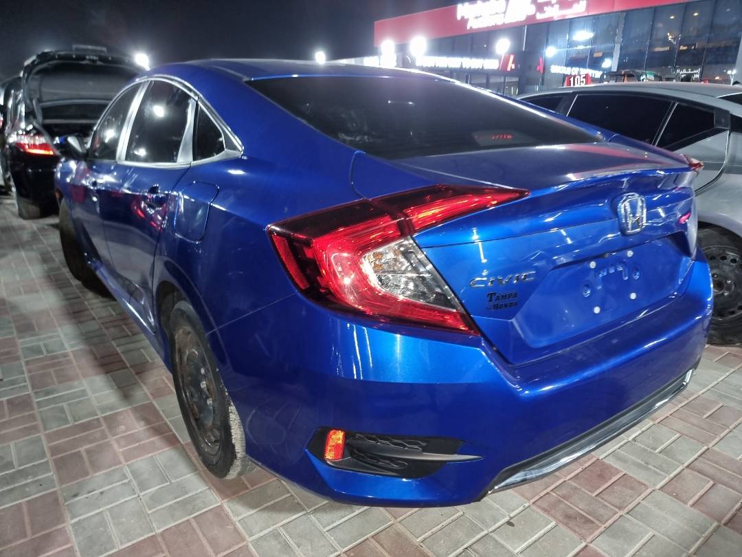 2020 HONDA CIVIC — 52043 Miles — Lot 54978956 — Ind. 12 - Marhaba Auctions Used Cars - Image 4