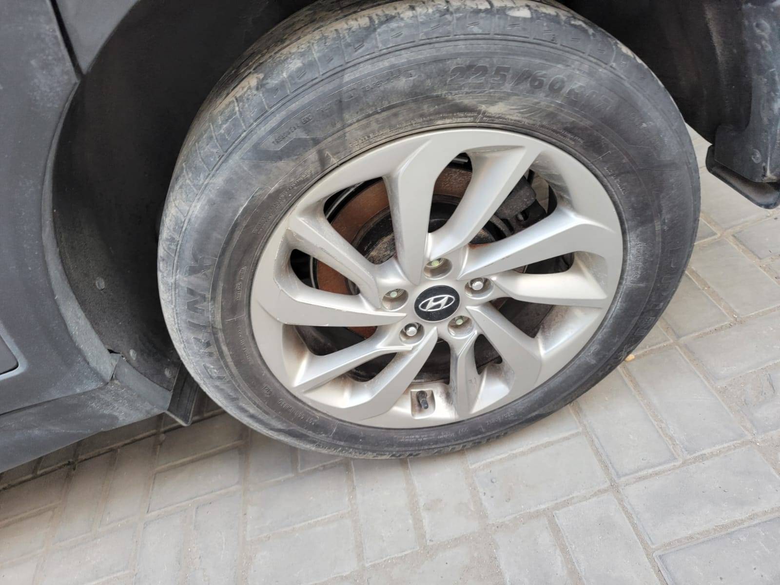 2016 HYUNDAI TUCSON — 97499 Miles — Lot U206483 — Main - Marhaba Auctions Used Cars - Image 9